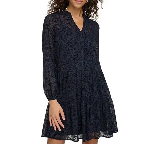 🌻NEW (w/tag) Tommy Hilfiger Long Sleeve V-Neck Tiered Skirt Chiffon Dress sz 2 - Picture 2 of 12